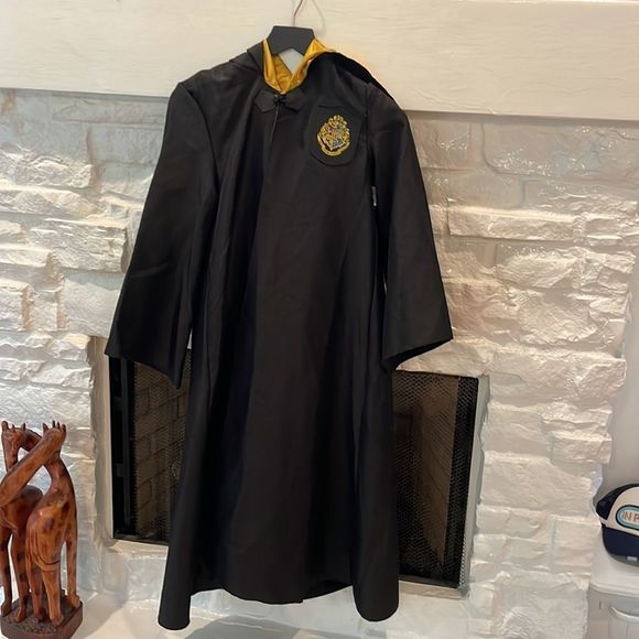Warner Bros. Other - Harry Potter robe costume satin yellow inside hood and along the sides